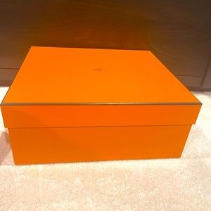 Hermes empty box